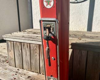 #1 vintage Texaco air/water pole with island light, "as found" not restored, $695. text 704-607-6225 to purchase now.