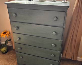 Solid Wood Chest of Drawers