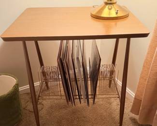 Table with Vinyl storage