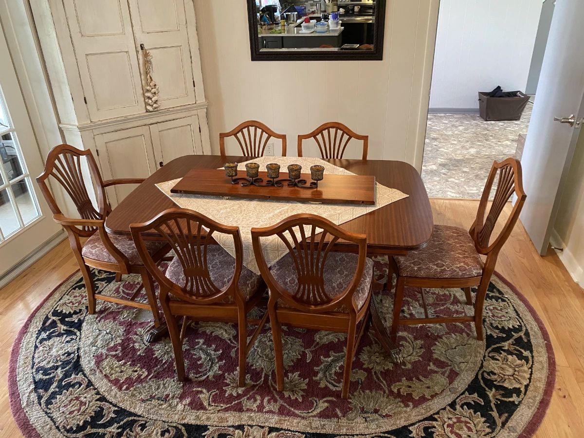 Restored Duncan Phyfe Dining Table with Leaf & 6 Chairs