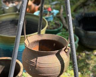 Cast Iron Cooking Pot