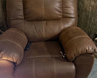 Nice Lazy Boy Recliner 