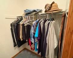 Men's Hats & Clothing