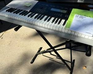 Casio CTK-4200 Electric Keyboard
