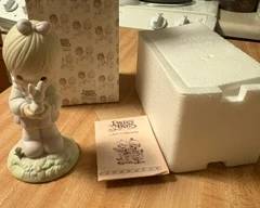 Precious Moments "Wishing You a Happy Easter" $15