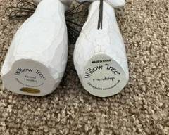 Willow Tree figurine pair $20