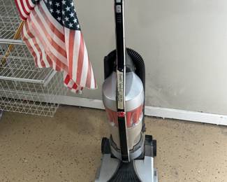 Hoover wind tunnel, plastic flags