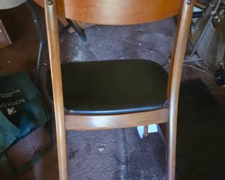 ABSOLUTE ESTATE SALES - Pikesville MCM/Asian Art & Decor/Classic Rock Vinyl & More Estate Sale, photo 6 of 40