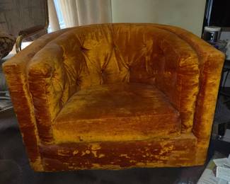 ABSOLUTE ESTATE SALES - Pikesville MCM/Asian Art & Decor/Classic Rock Vinyl & More Estate Sale, photo 2 of 40