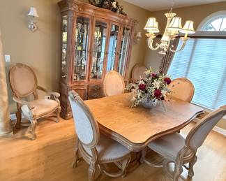 Bernhart Dining Room Set $4000