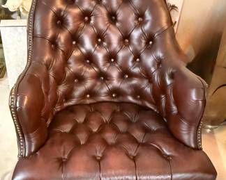 Tufted Leather Office Chair $400