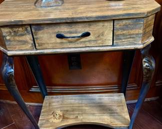 I like colored natural woodgrain with an angled multi side. Front edge has a single centered drawer for Storage.
