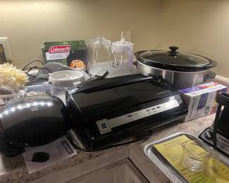 Kitchen appliances 