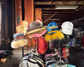 Hats costumes