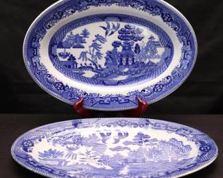 Vintage Classic Blue and White Transferware Oval Serving Platters Featuring Blue Willow Pattern