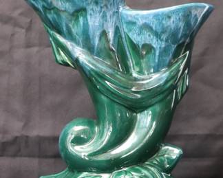 Vintage Hull Art Deco Style Greene-Blue Drip Glaze Pottery Vase
