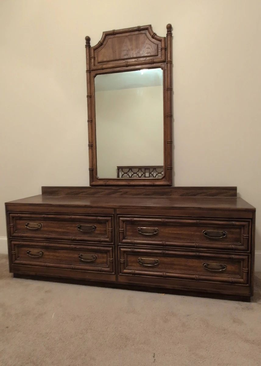 Windsor Courtyards Lexington, SC Online Auction starts on 10/15/2026