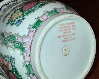 Rose Medallion Porcelain Jardiniere second image