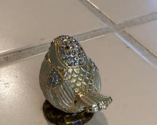 Enameled Bird Trinket Box third image