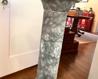 Vintage Italian Alabaster Pedestal third image