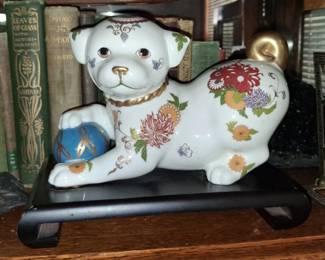 Franklin Mint The Imperial Puppy of Satsuma Porcelain Figurine