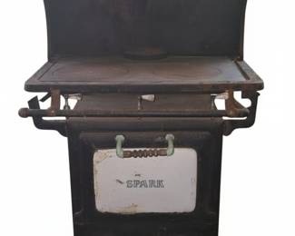 Spark Stove Company Antique Cast Iron Range
