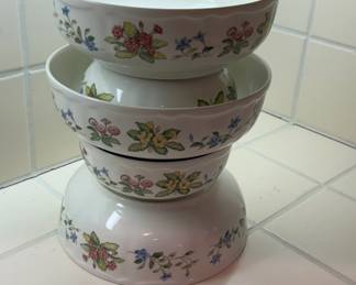 Johnson Brothers Summer Chintz Mixing Bowls second image