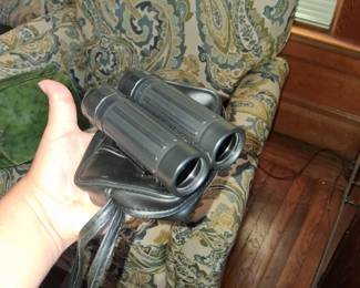 Compact Roof Prism Binoculars