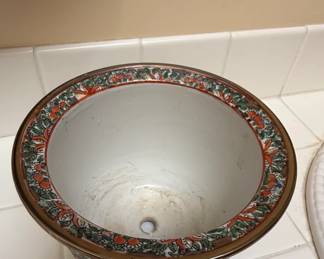 Chinese Famille Rose Porcelain Jardinire third image