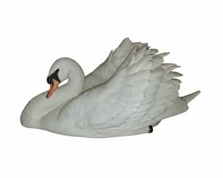Franklin Porcelain The Silent Swan by Ronald Van Ruyckevelt