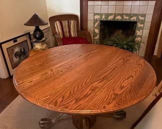 Antique Oak Pedestal Dining Table with Claw Feet. L H