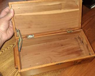 Vintage McGraw Box Co. Cedar Keepsake Box with Nautical Motif second image