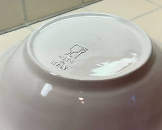Vietri Strawberry Serving Bowl second image