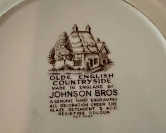 Johnson Brothers Olde English Countryside Dinner Plate second image