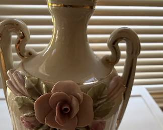 Vintage Porcelain Urn Table Lamp with Applied Roses second image