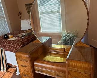 Art Deco Waterfall Vanity with Circular Mirror L W H