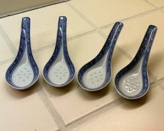 Set of Vintage Chinese Rice Grain Porcelain Soup Spoons