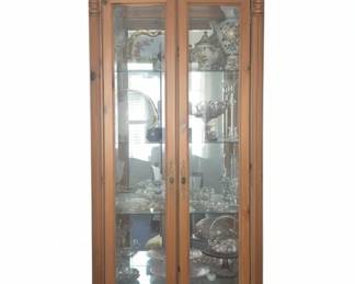 Traditional Pine Curio Cabinet with Arch Top xx