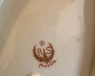 RS Prussia Snowdrop Pattern Celery Tray second image