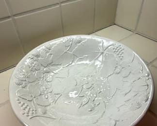 Vietri Strawberry Serving Bowl