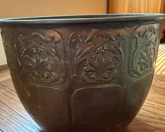 Antique Copper Repouss Jardinire