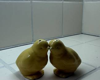 Vintage Yellow Chick Salt and Pepper Shakers second image