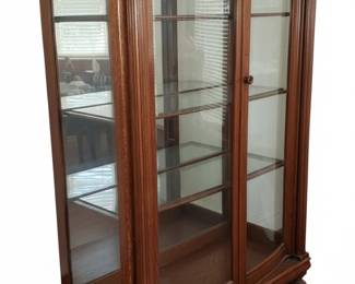 Victorian Era QuarterSawn Oak Curio Cabinet second image