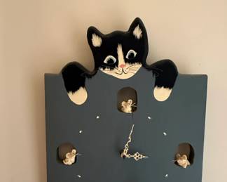 Vintage Folk Art Cat and Mice Wall Clock fourth image
