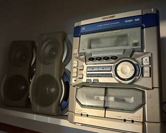 Sharp CD-BA250 Mini Component System