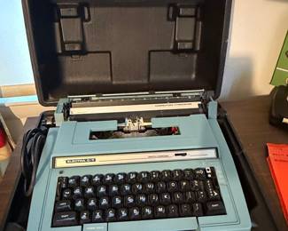 Smith-Corona Electra C/T Typewriter