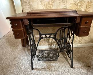 Singer Treadle Sewing Machine