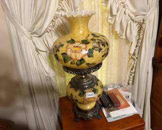 VINTAGE LAMP