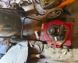 PUSH MOWER