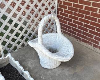 CONCRETE BASKET PLANTER